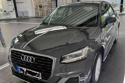 Audi Q2 131.000 km 14.500 &euro; Düsseldorf 40474