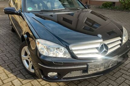 Mercedes-Benz CLC 180 114.599 km 7.200 &euro; Oberhausen 46049
