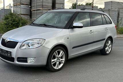 Skoda Fabia 207.000 km 2.900 &euro; Neuss 41460