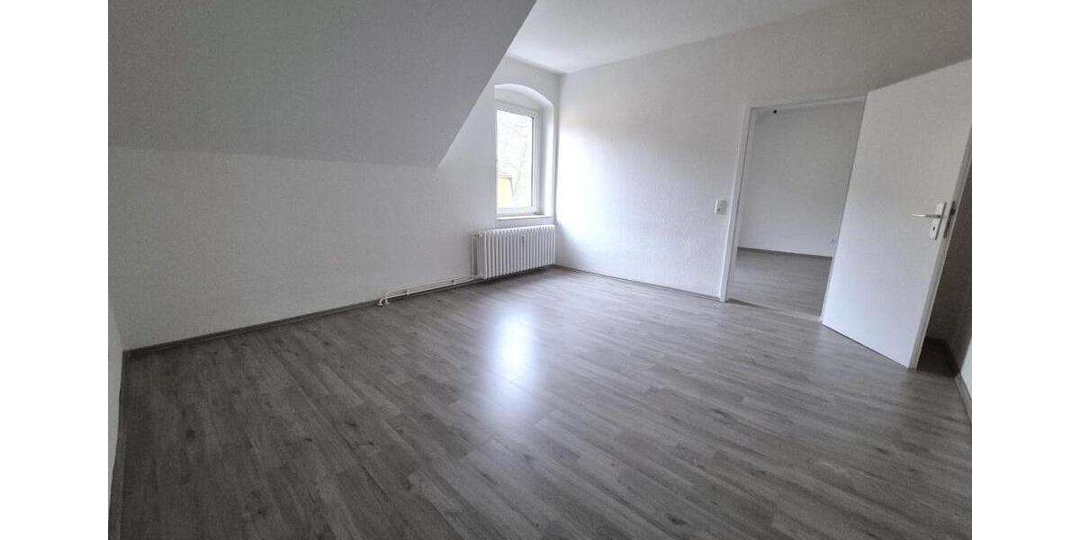 Etagenwohnung Duisburg Hamborn - 3 Zimmer, 76 m&sup2;, 560&euro; | Angebot:24687377