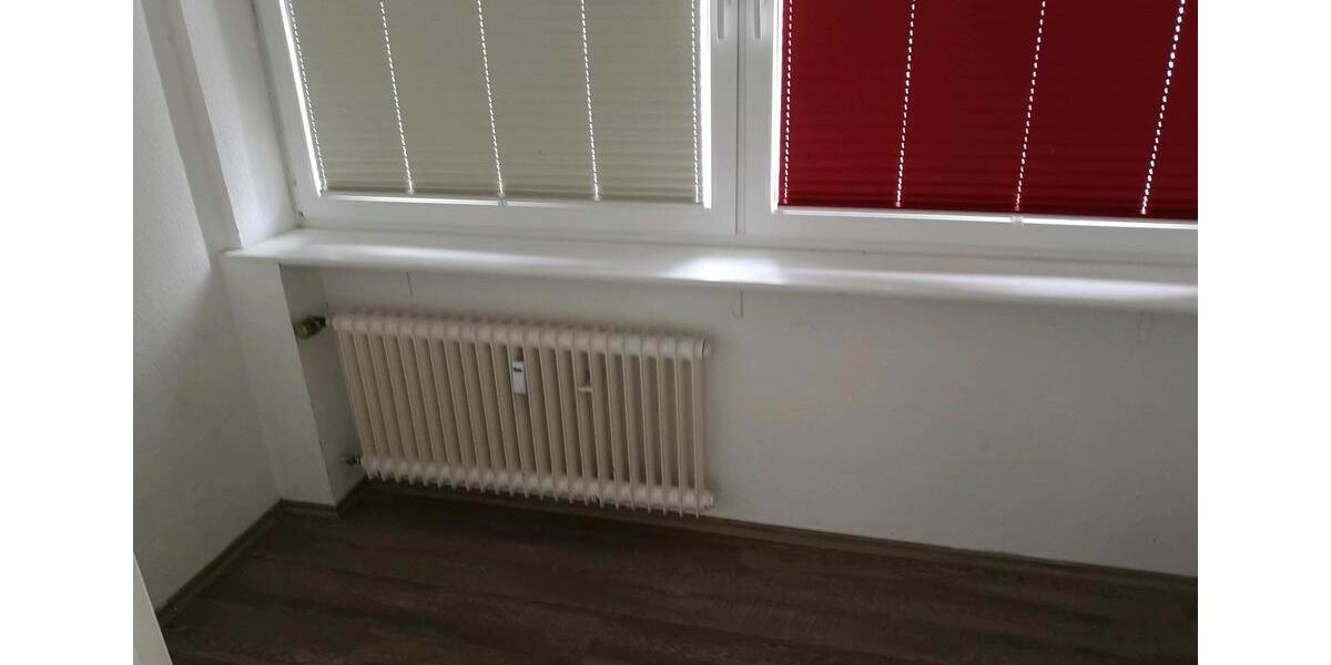 Erdgeschoßwohnung Duisburg Großenbaum - 7 Zimmer, 166 m&sup2;, 2.490&euro; | Angebot:27585791