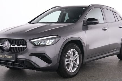 Mercedes-Benz GLA 180 22.954 km 33.965 &euro; Essen 45309