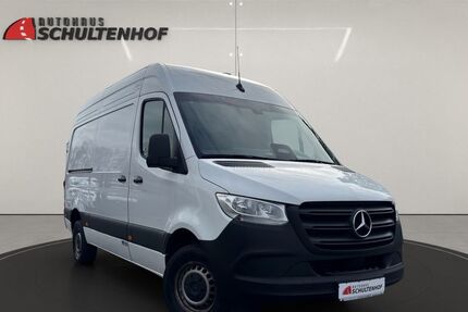 Mercedes-Benz Sprinter 106.267 km 46.990 &euro; Mülheim/Ruhr 45481