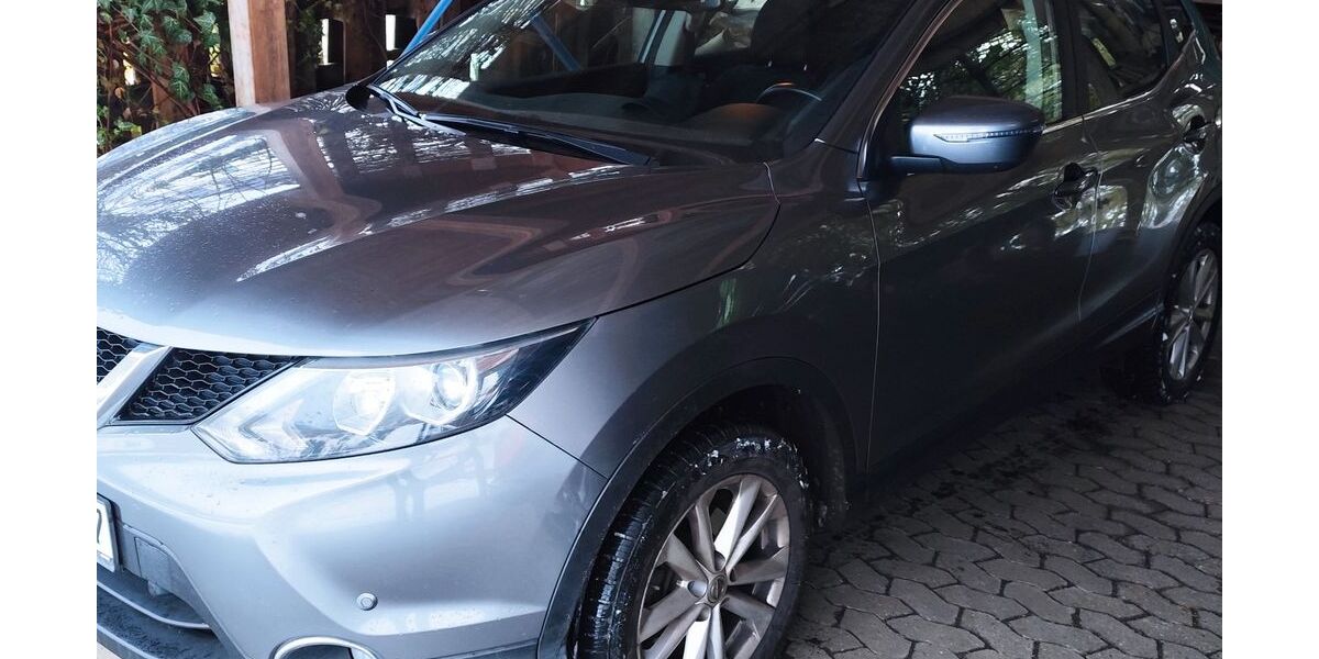 Nissan Qashqai 63.000 km 11.900 &euro; Velbert 42555