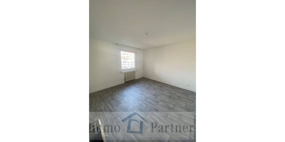 Etagenwohnung Duisburg / Aldenrade Aldenrade - 4 Zimmer, 118 m&sup2;, 158.000&euro; | Angebot:25703067