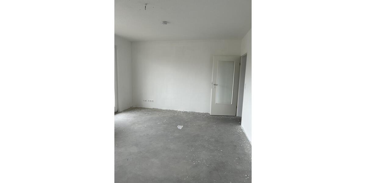 Dachgeschoßwohnung Duisburg Walsum - 2.5 Zimmer, 64 m&sup2;, 602&euro; | Angebot:24247044