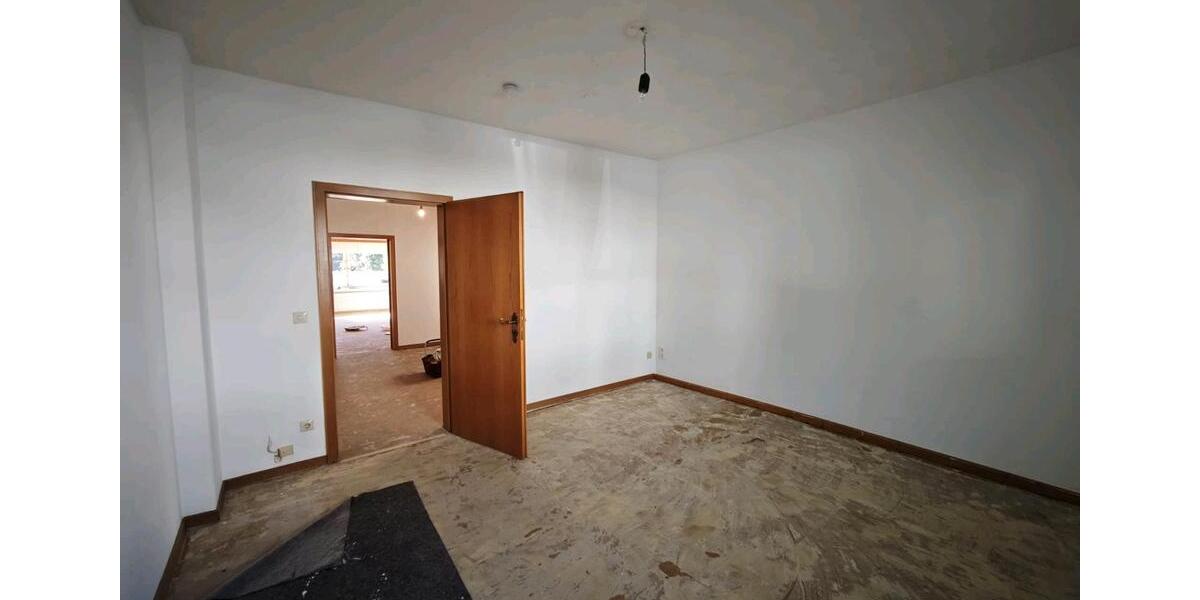 Erdgeschoßwohnung Bochum Bochum-Mitte - 2.5 Zimmer, 76 m&sup2;, 580&euro; | Angebot:27566355