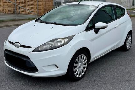 Ford Fiesta 243.849 km 1.400 &euro; Langenfeld 40764