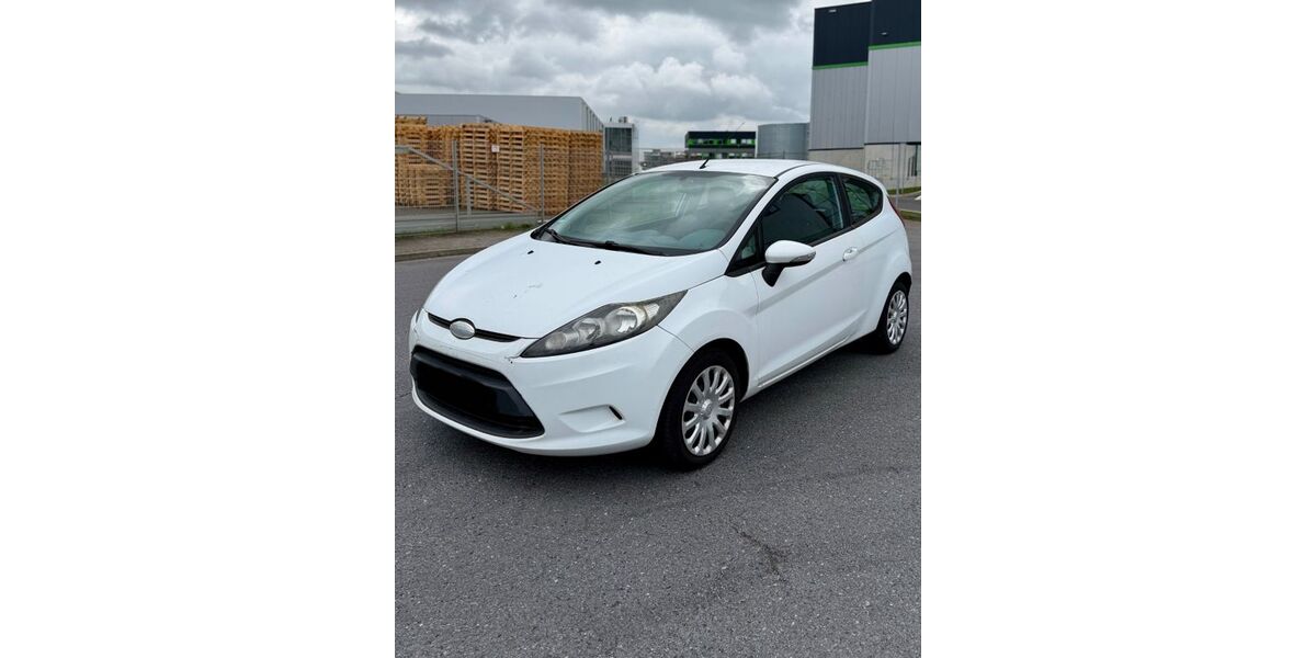 Ford Fiesta 243.849 km 1.400 &euro; Langenfeld 40764
