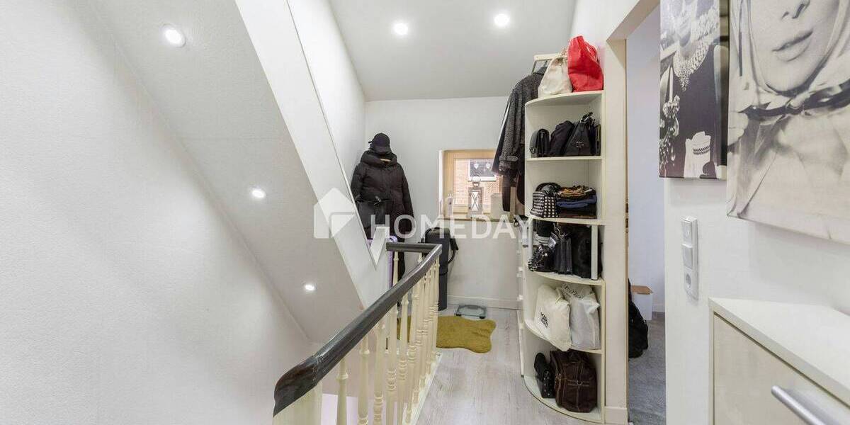 Doppelhaushälfte Hilden Forstbach - 4 Zimmer, 72 m&sup2;, 278.698&euro; | Angebot:26731098