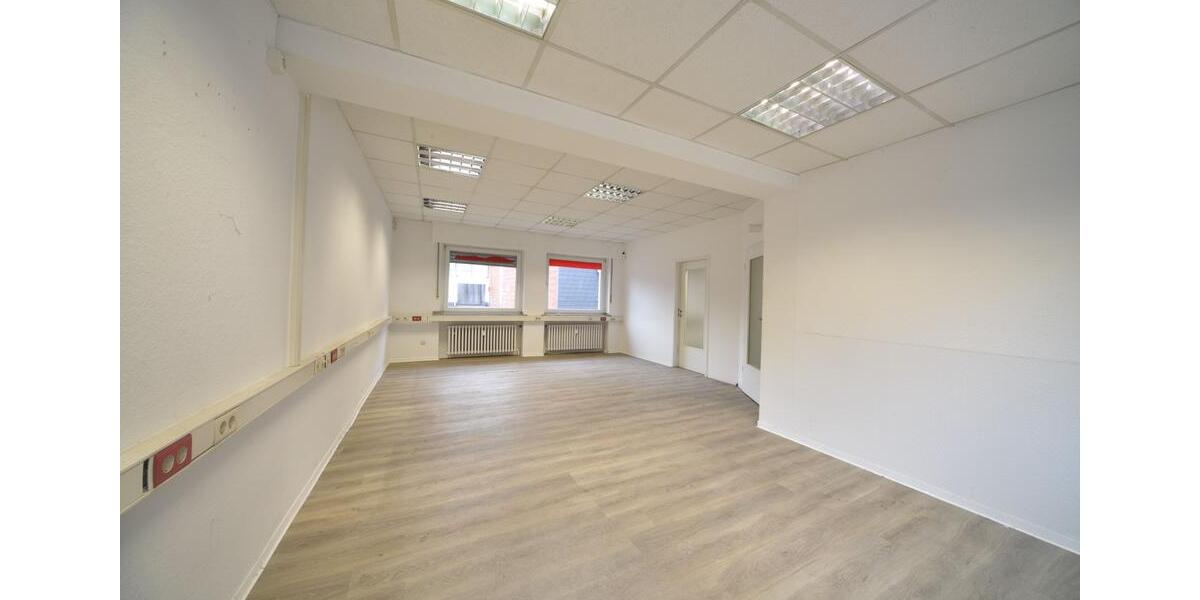 Etagenwohnung Oberhausen Alt-Oberhausen - 2 Zimmer, 50 m&sup2;, 560&euro; | Angebot:25205294