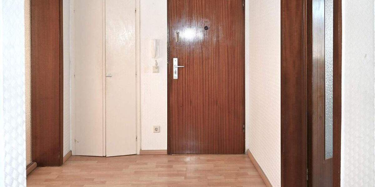 Etagenwohnung Bochum Harpen - 3 Zimmer, 77 m&sup2;, 155.000&euro; | Angebot:25782532