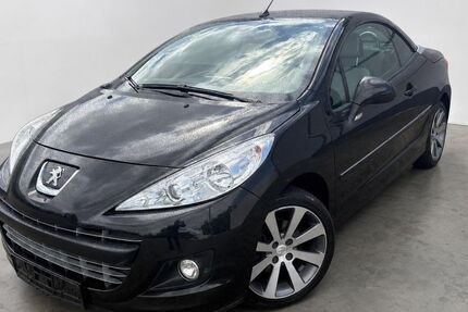 Peugeot 207 120.000 km 5.950 &euro; Essen 45326