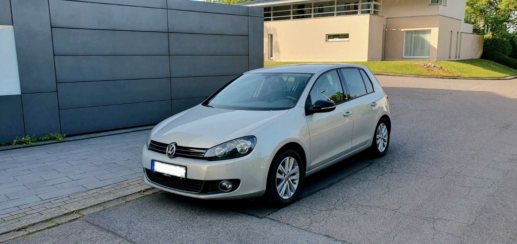 VW Golf 145.000 km 4.000 &euro; Essen 45219