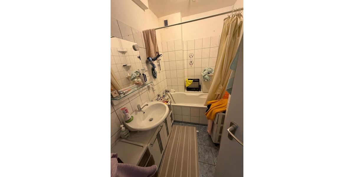 Etagenwohnung Wuppertal Elberfeld - 2 Zimmer, 77 m&sup2;, 139.000&euro; | Angebot:26122130