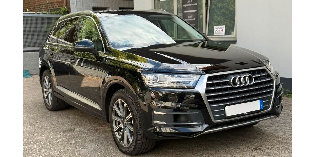 Audi Q7 199.035 km 25.800 &euro; Düsseldorf 40627