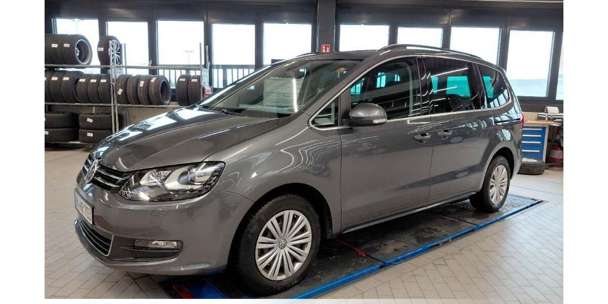 VW Sharan 68.900 km 32.800 &euro; Meerbusch 40668