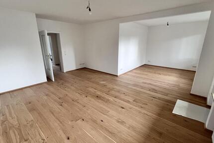 Wohnung Düsseldorf Lörick - 3 Zimmer, 83 m&sup2;, 1.395&euro; | Angebot:26425534