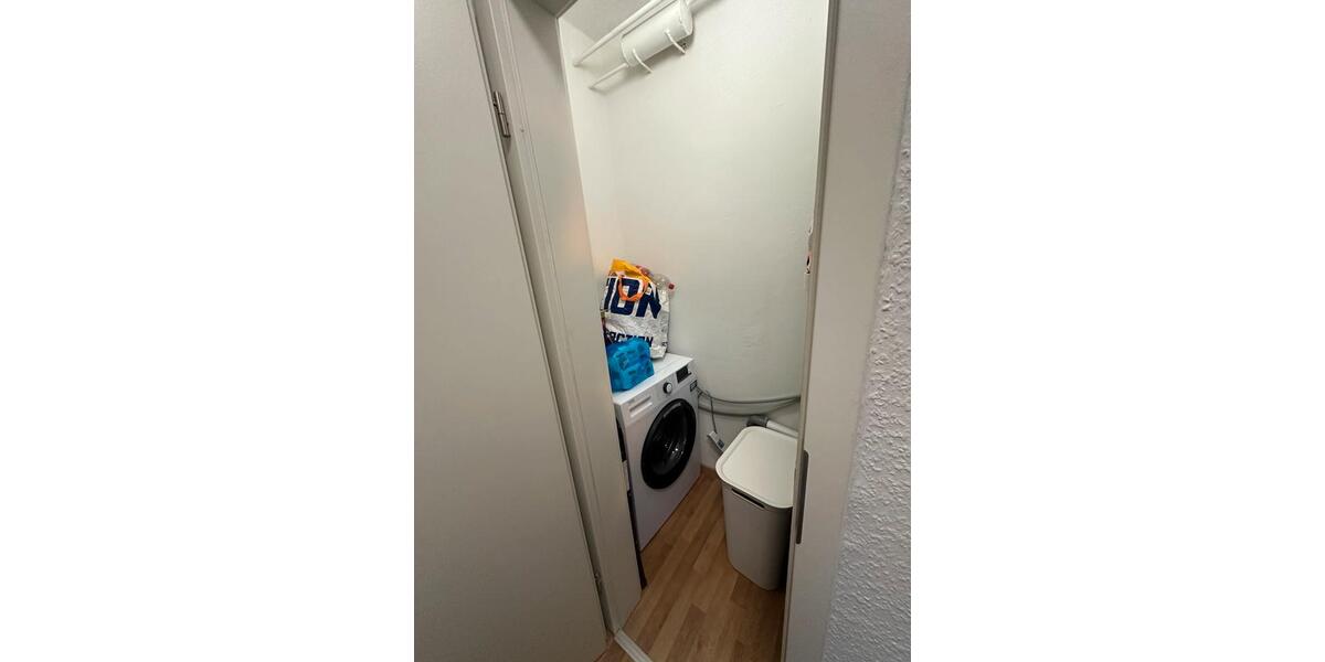 Etagenwohnung Duisburg Rheinhausen - 3 Zimmer, 69 m&sup2;, 900&euro; | Angebot:27568914