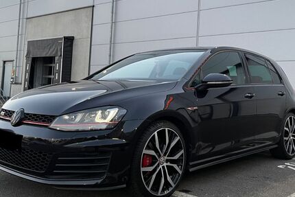 VW Golf 125.467 km 15.500 &euro; Remscheid 42899