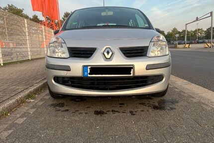Renault Modus 170.000 km 1.690 &euro; Duisburg 47198