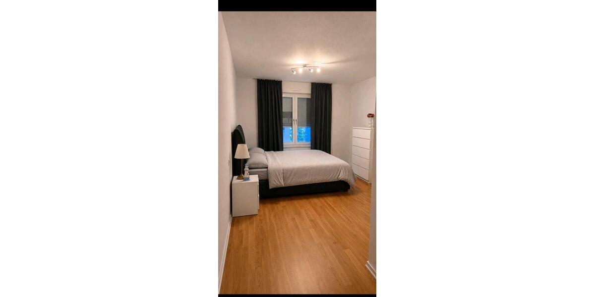 Etagenwohnung Düsseldorf Stadtbezirk 9 - 3 Zimmer, 88 m&sup2;, 1.750&euro; | Angebot:27553917