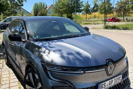 Renault Megane E-TECH 41.403 km 26.500 &euro; Remscheid 42853