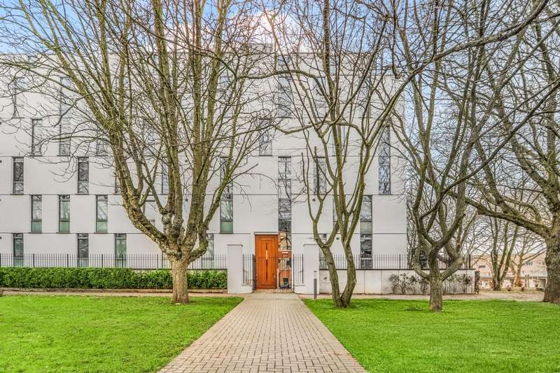 Etagenwohnung Essen Stadtbezirk II - 4 Zimmer, 129 m&sup2;, 645.000&euro; | Angebot:24438480