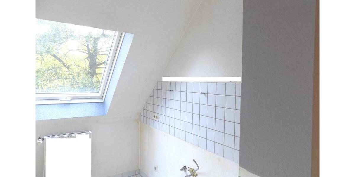 Dachgeschoßwohnung Herne Wanne - 1.5 Zimmer, 51 m&sup2;, 390&euro; | Angebot:25102137