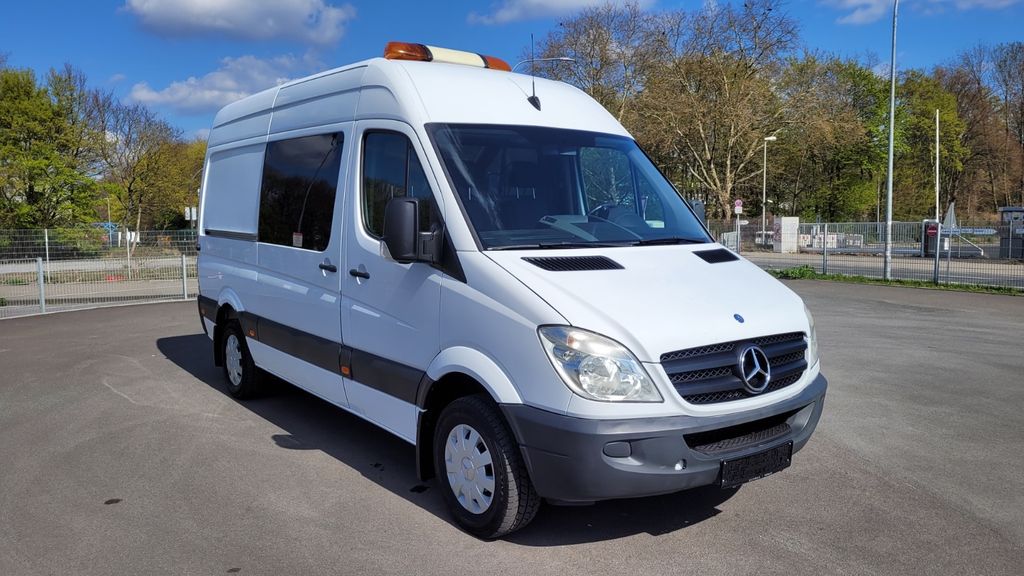 Mercedes-Benz Sprinter 112.000 km 15.990 &euro; Essen 45356