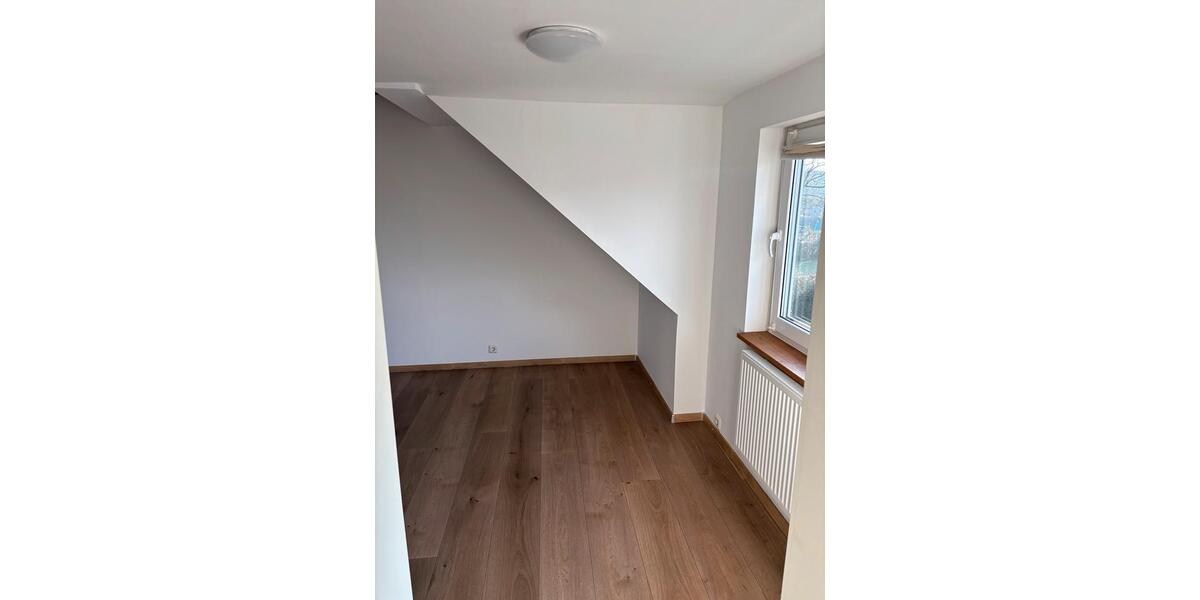 Dachgeschoßwohnung Heiligenhaus - 1 Zimmer, 47 m&sup2;, 550&euro; | Angebot:26432731