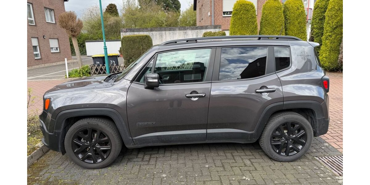 Jeep Renegade 82.000 km 13.400 &euro; Duisburg 47239