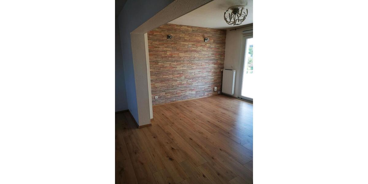 Dachgeschoßwohnung Velbert Velbert-Mitte - 2 Zimmer, 62 m&sup2;, 139.000&euro; | Angebot:27208640