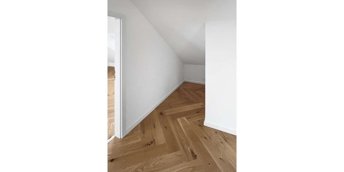 Maisonettenwohnung Düsseldorf Pempelfort - 3.5 Zimmer, 105 m&sup2;, 2.650&euro; | Angebot:25903355