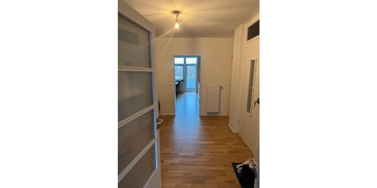Etagenwohnung Düsseldorf Stadtbezirk 6 - 2 Zimmer, 75 m&sup2;, 1.170&euro; | Angebot:25904675