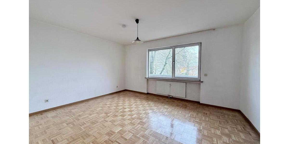 Erdgeschoßwohnung Düsseldorf Stadtbezirk 6 - 3 Zimmer, 93 m&sup2;, 1.200&euro; | Angebot:23762122