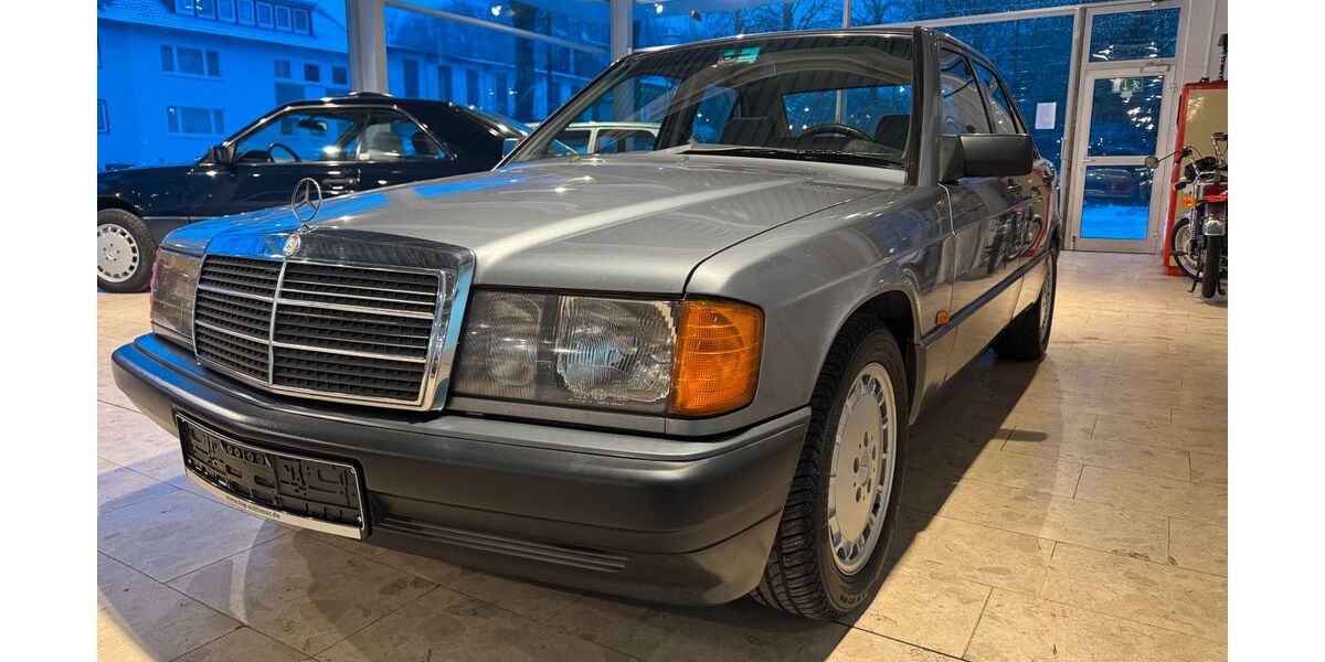 Mercedes-Benz 190 120.030 km 11.900 &euro; Wülfrath 42489