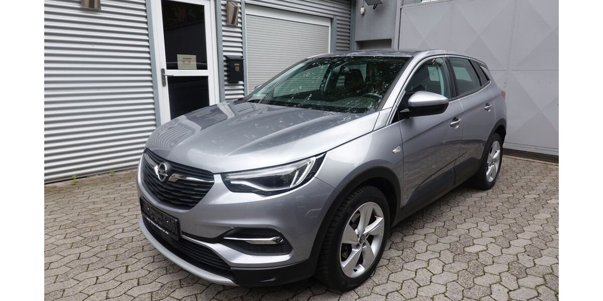 Opel Grandland (X) 118.000 km 13.299 &euro; Düsseldorf 40231