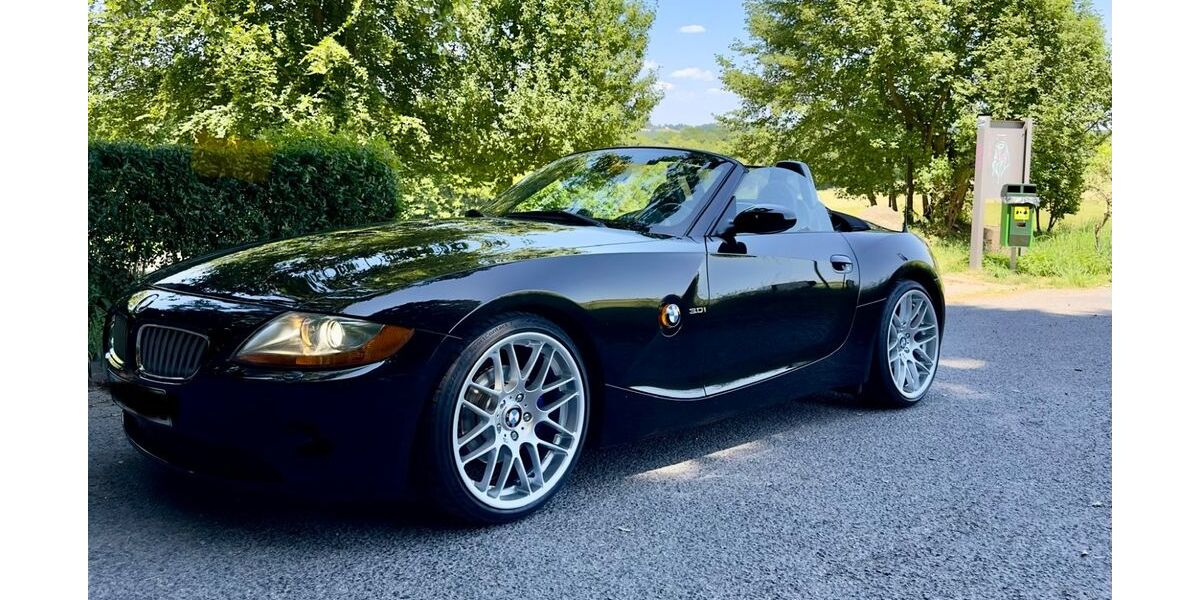 BMW Z4 131.000 km 19.999 &euro; Düsseldorf 40215
