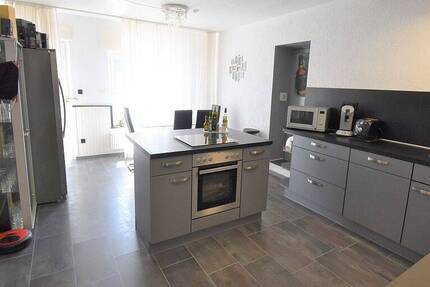 Haus Mettmann Metzkausen - 1 Zimmer, 327 m&sup2;, 798.000&euro; | Angebot:26833581