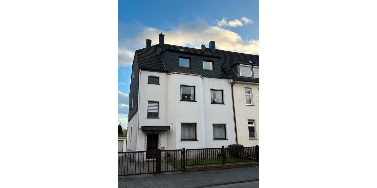 Dachgeschoßwohnung Mülheim an der Ruhr Rechtsruhr-Nord - 2.5 Zimmer, 70 m&sup2;, 590&euro; | Angebot:25656508