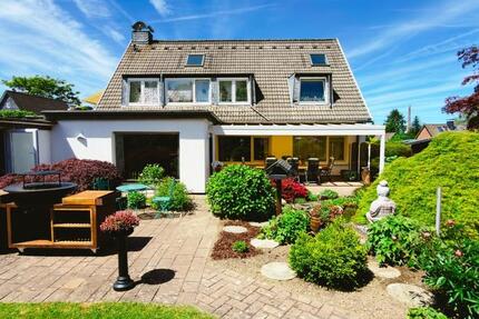 Haus Remscheid Gemarkung Bergisch Born - 10 Zimmer, 250 m&sup2;, 747.000&euro; | Angebot:26976534