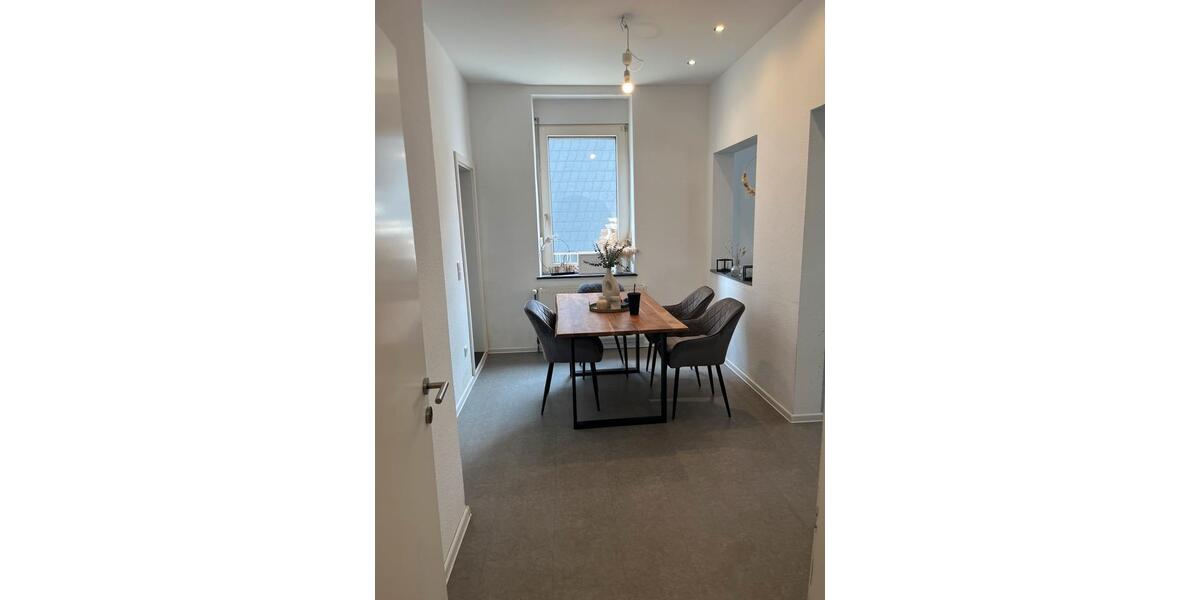 Doppelhaushälfte Essen Stadtbezirk VI - 6 Zimmer, 120 m&sup2;, 320.000&euro; | Angebot:26962485