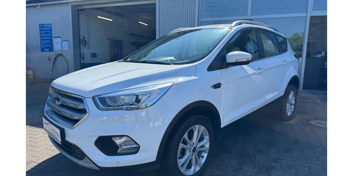 Ford Kuga 68.298 km 15.950 &euro; Ratingen (Nähe Düsseldorf) 40883