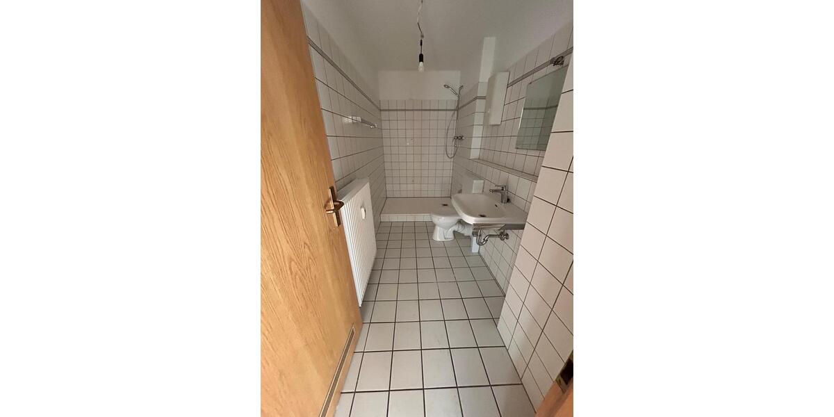Etagenwohnung Wuppertal Arrenberg - 2 Zimmer, 35 m&sup2;, 380&euro; | Angebot:25542381