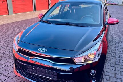 Kia Rio 80.339 km 8.999 &euro; Oberhausen 46145