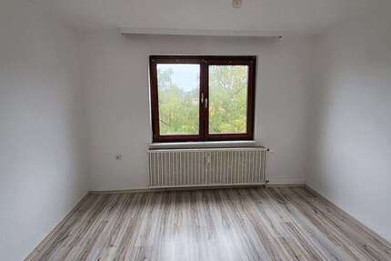 Wohnung Oberhausen Neue Mitte - 2 Zimmer, 43 m&sup2;, 400&euro; | Angebot:26087746