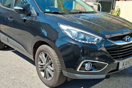 Hyundai ix35 111.045 km 9.490 &euro; Solingen 42719