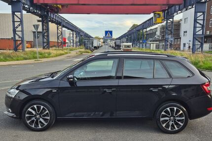 Skoda Fabia 107.500 km 9.890 &euro; Mülheim 45476