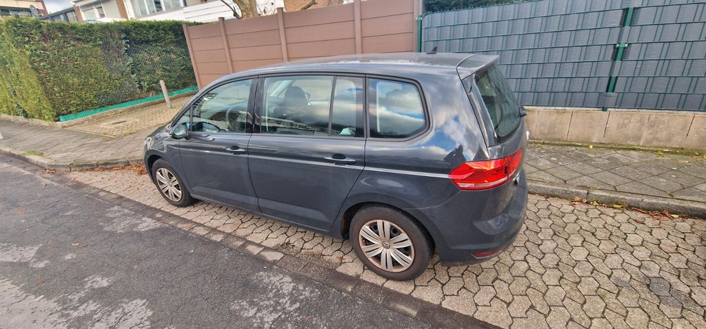 VW Touran 117.000 km 12.000 &euro; Ratingen 40880